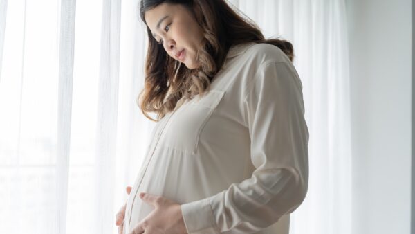 妊娠中の情緒不安定・メンタルケア。「なんで泣いているんだろう」と感じるあなたへ